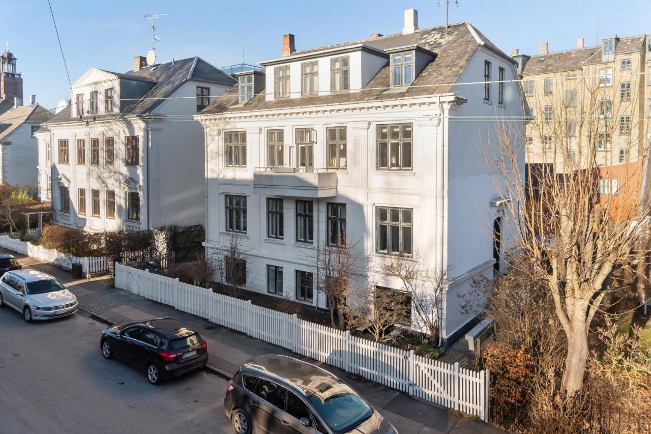 Rooms In Quiet White Villa Apartment Hortensiavej 8 On Frederiksberg C Copenhague Extérieur photo